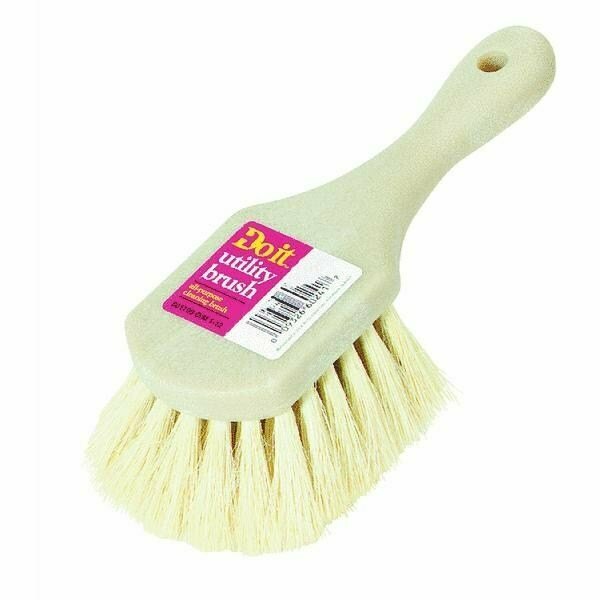 D Q B Ind Do it Utility And Dairy Brush DI89638